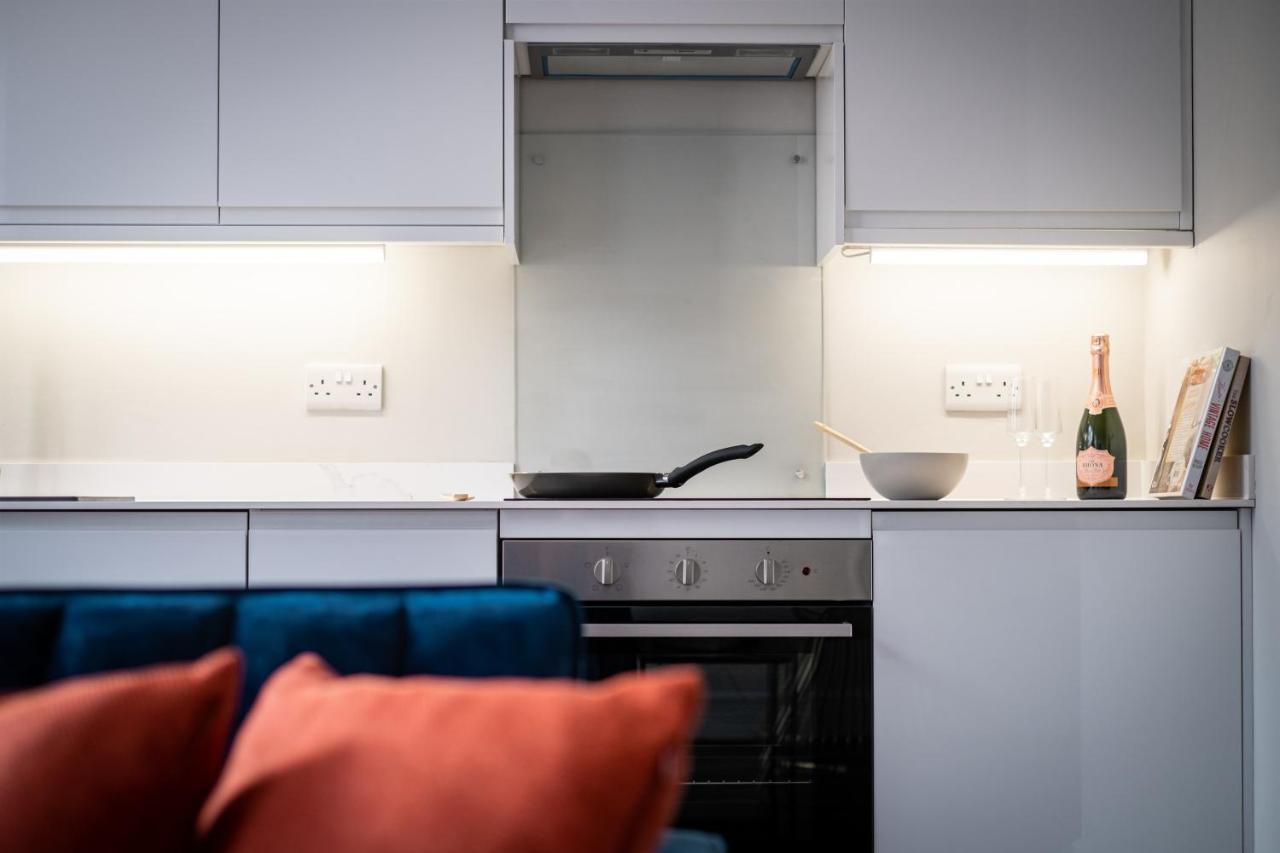 Dalton Sq Apartment 2 Ленчестър Екстериор снимка